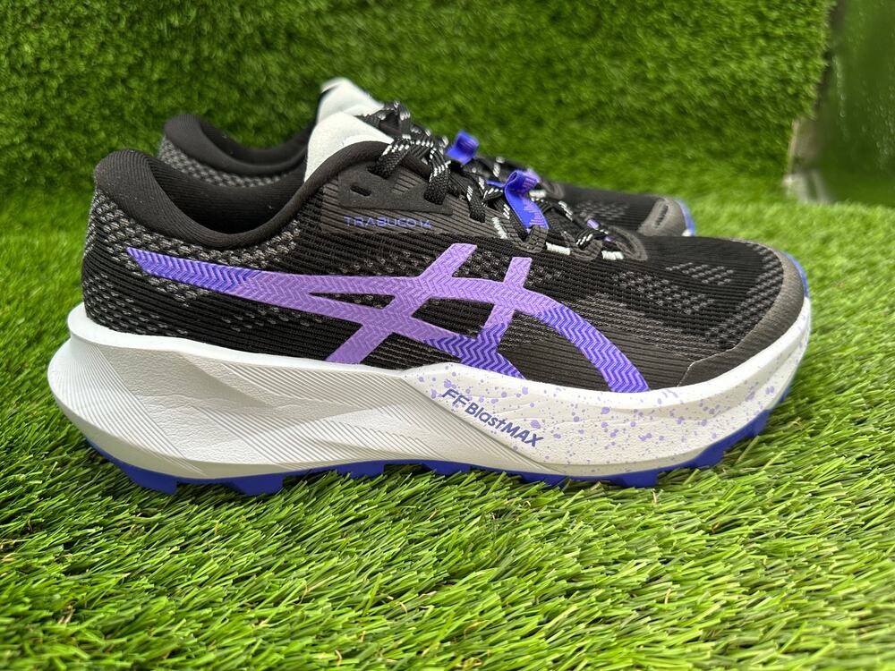Asics Trabucotm 14 1012B938 Athletic Sneaker Womens 7.5 Black Mesh Trail Running